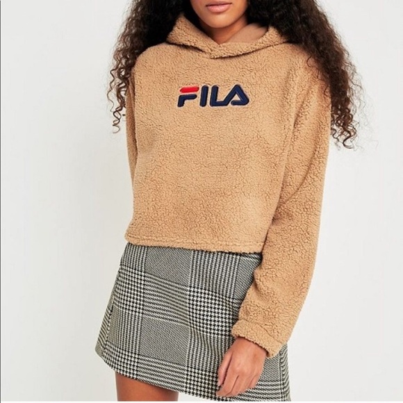 FILA x UO Camel Teddy Bear Cropped Hoodie - Picture 1 of 11